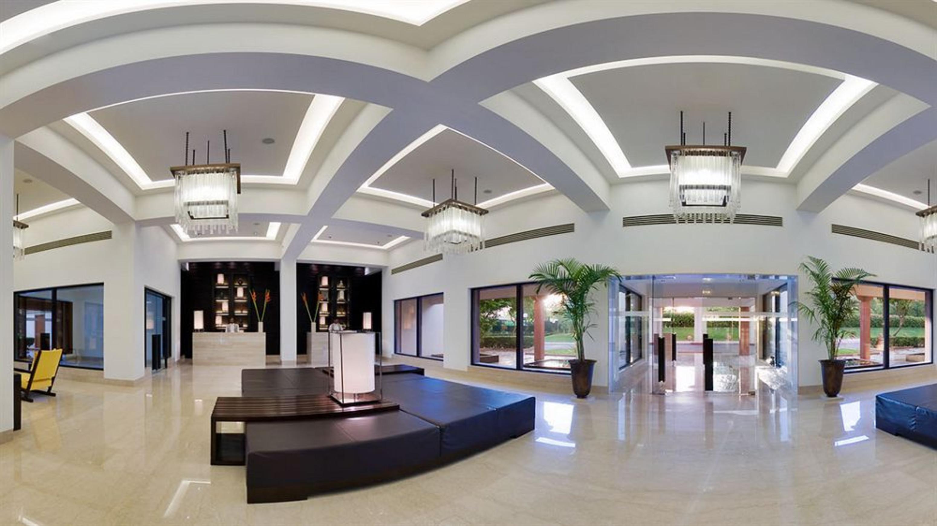 Trident Agra Hotell Agra  Exteriör bild Lobby