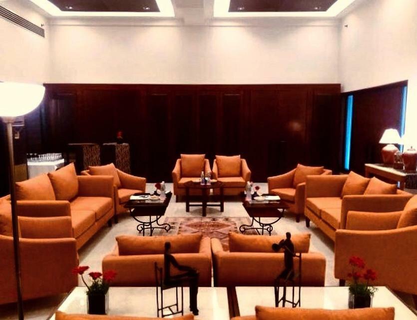 Trident Agra Hotell Agra  Exteriör bild The drawing room of the residence of the Prime Minister of India